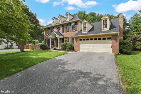 13811 HEATHERSTONE DRIVE BOWIE MD 20720