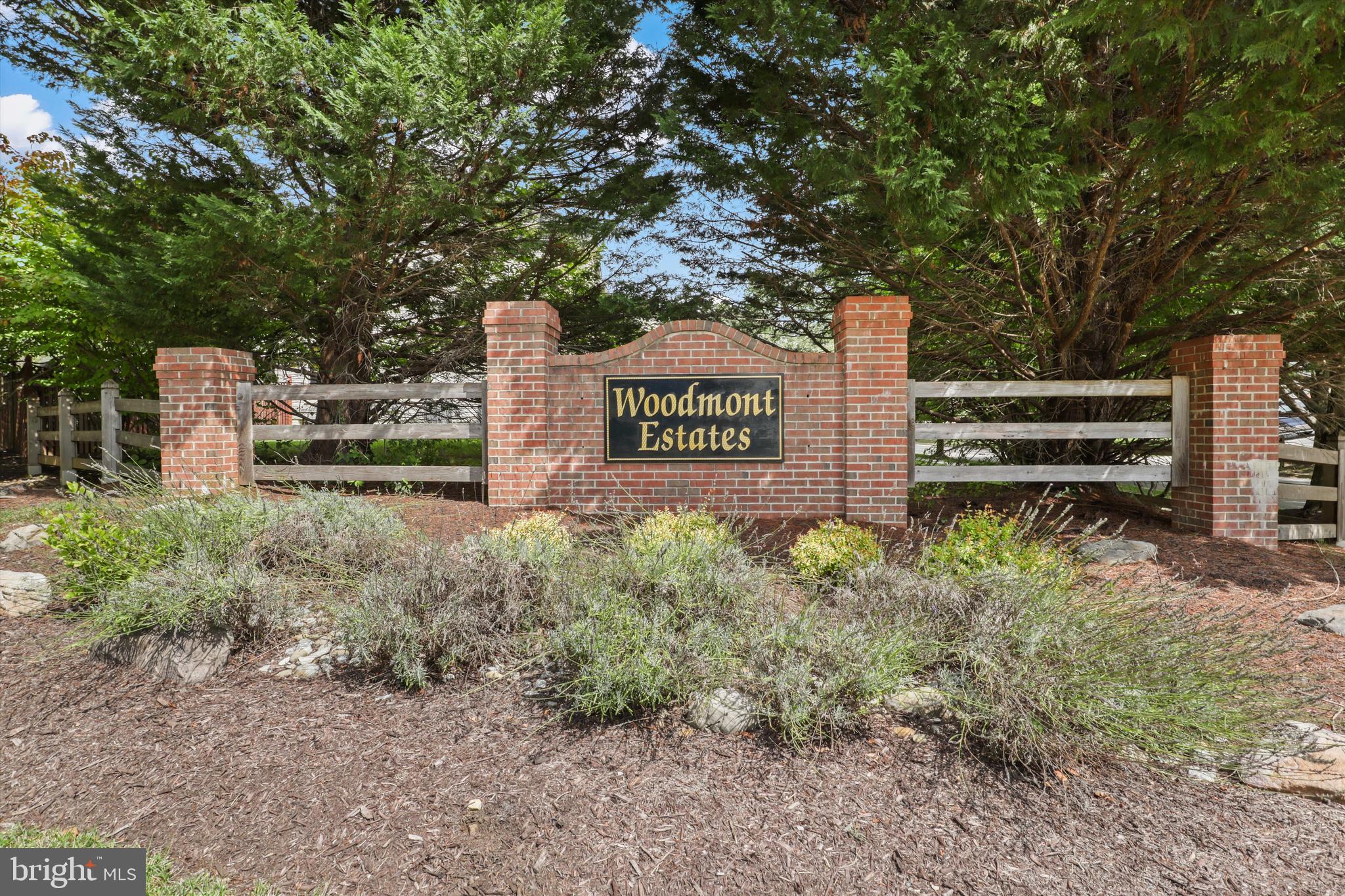 13811 HEATHERSTONE DRIVE
