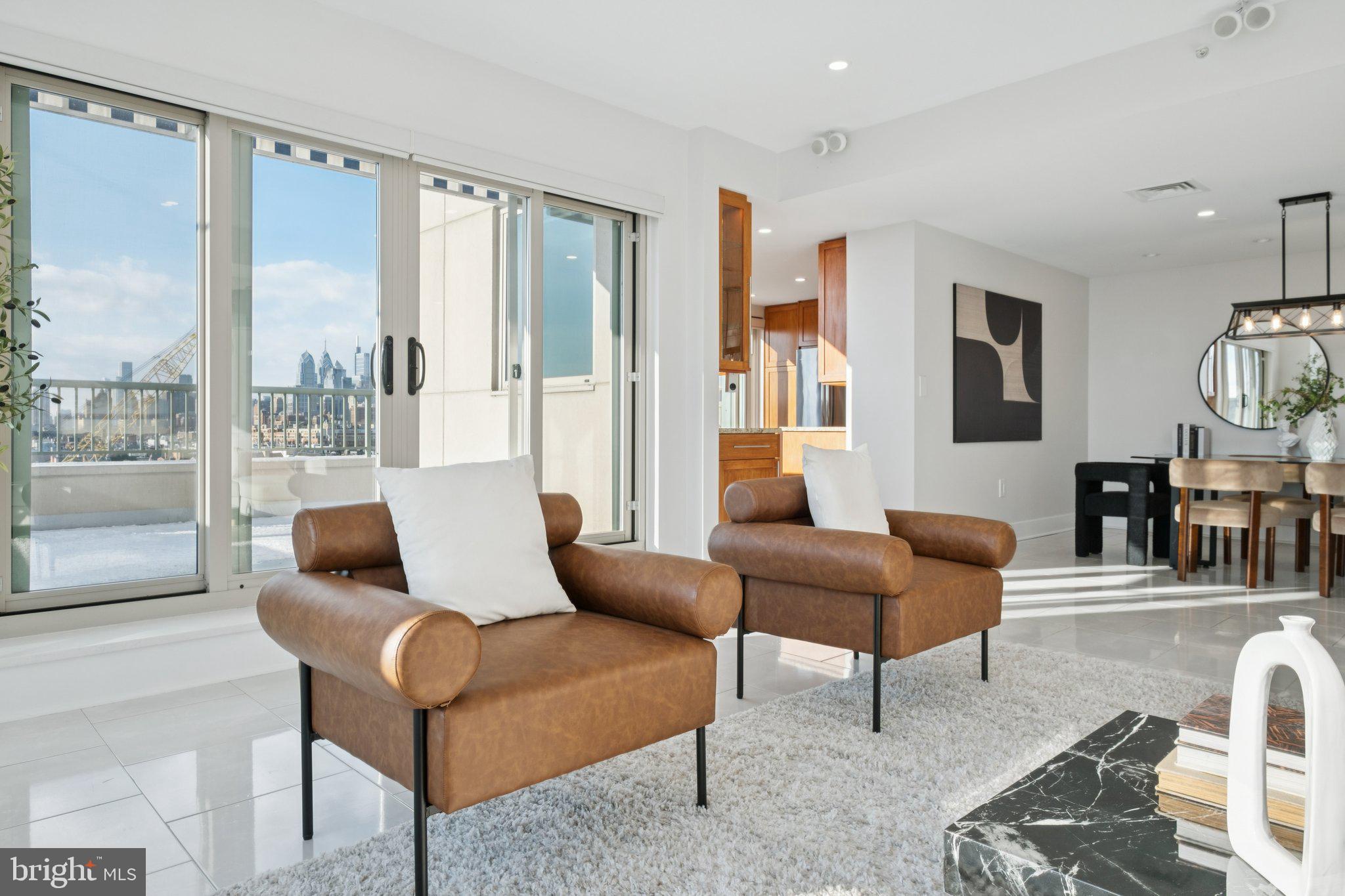 DOCKSIDE CONDOMINIUM - Residential