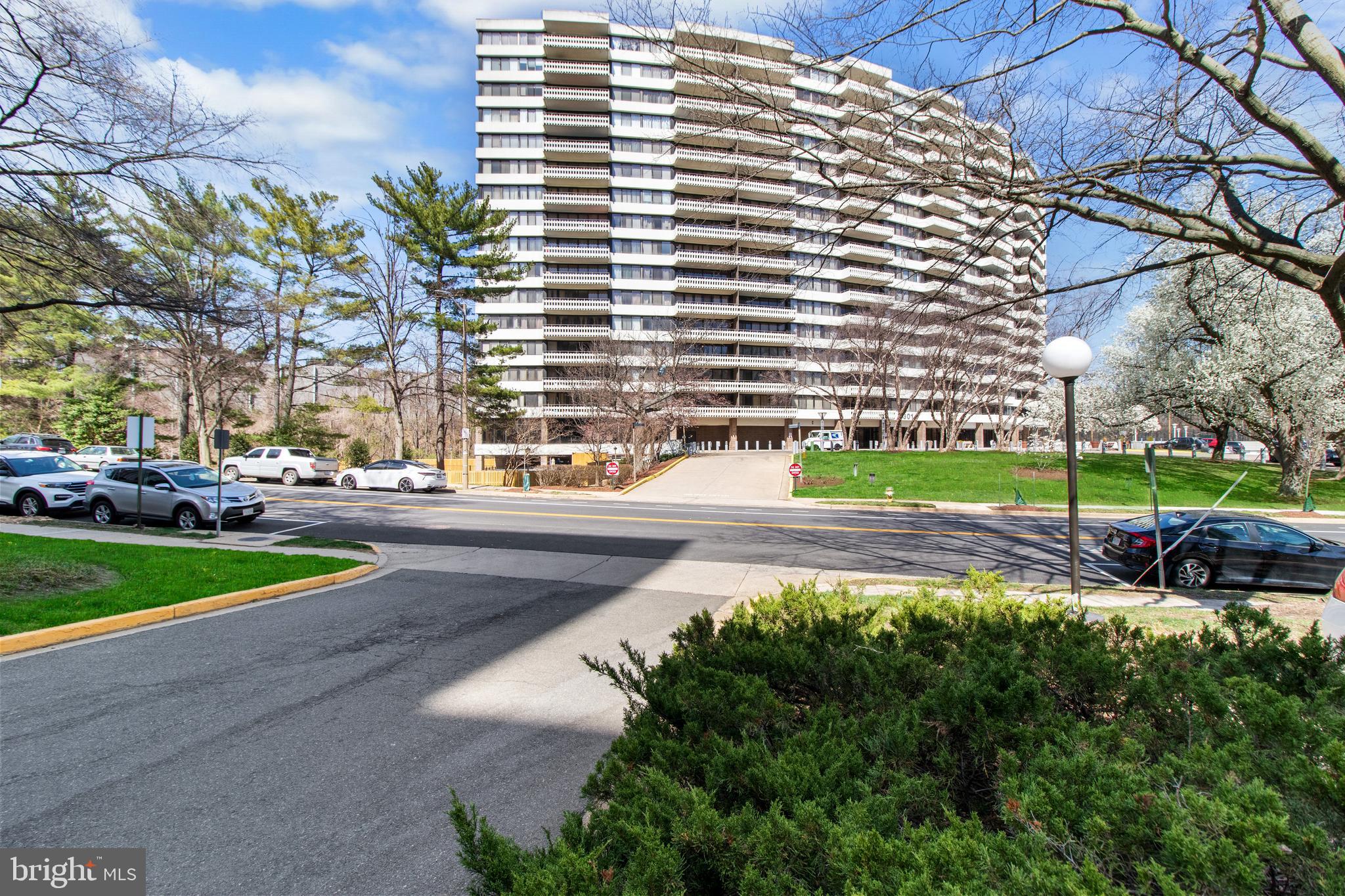 OLYMPUS INCL - Residential Lease