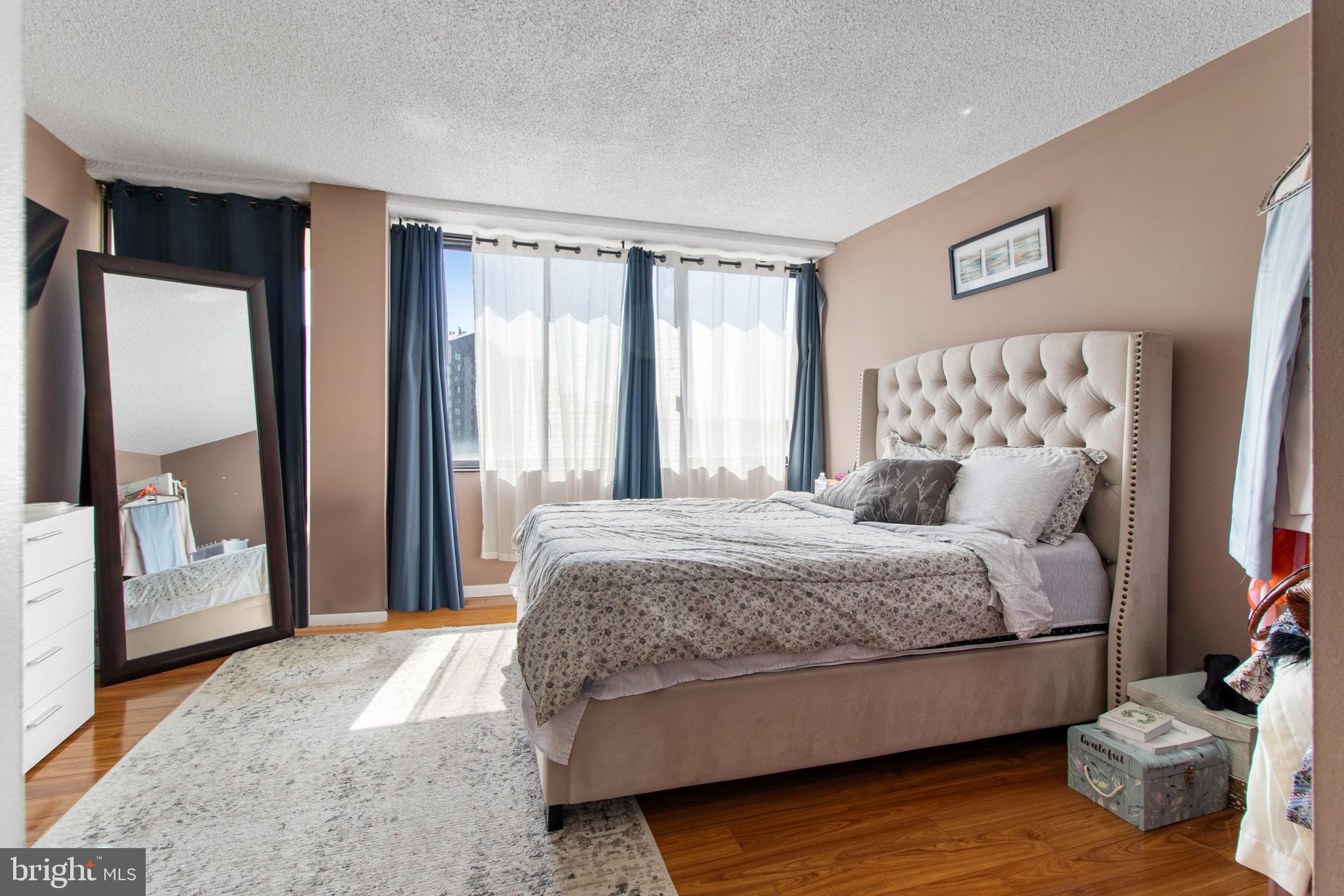 OLYMPUS INCL - Residential Lease