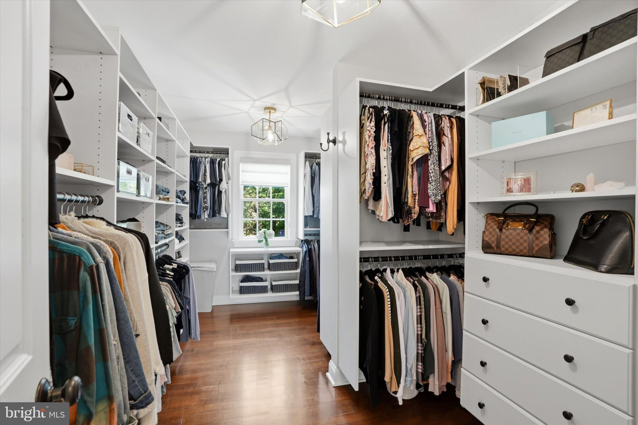 SUGARPOINTE - Residential