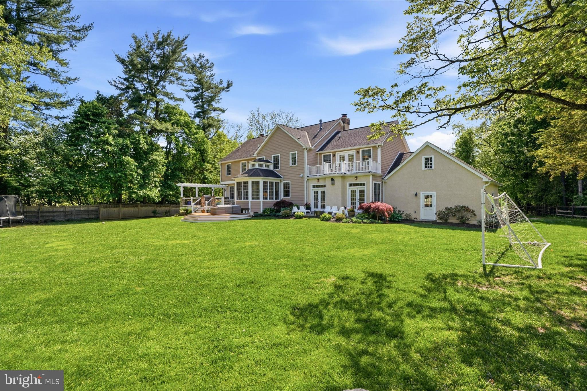 SUGARPOINTE - Residential