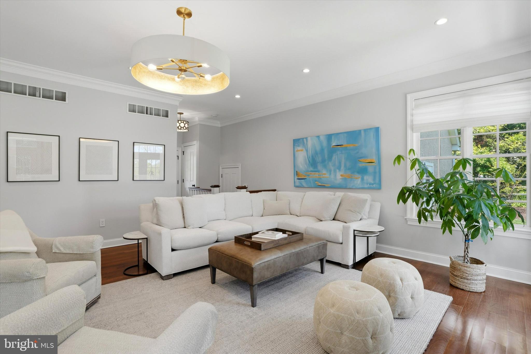SUGARPOINTE - Residential