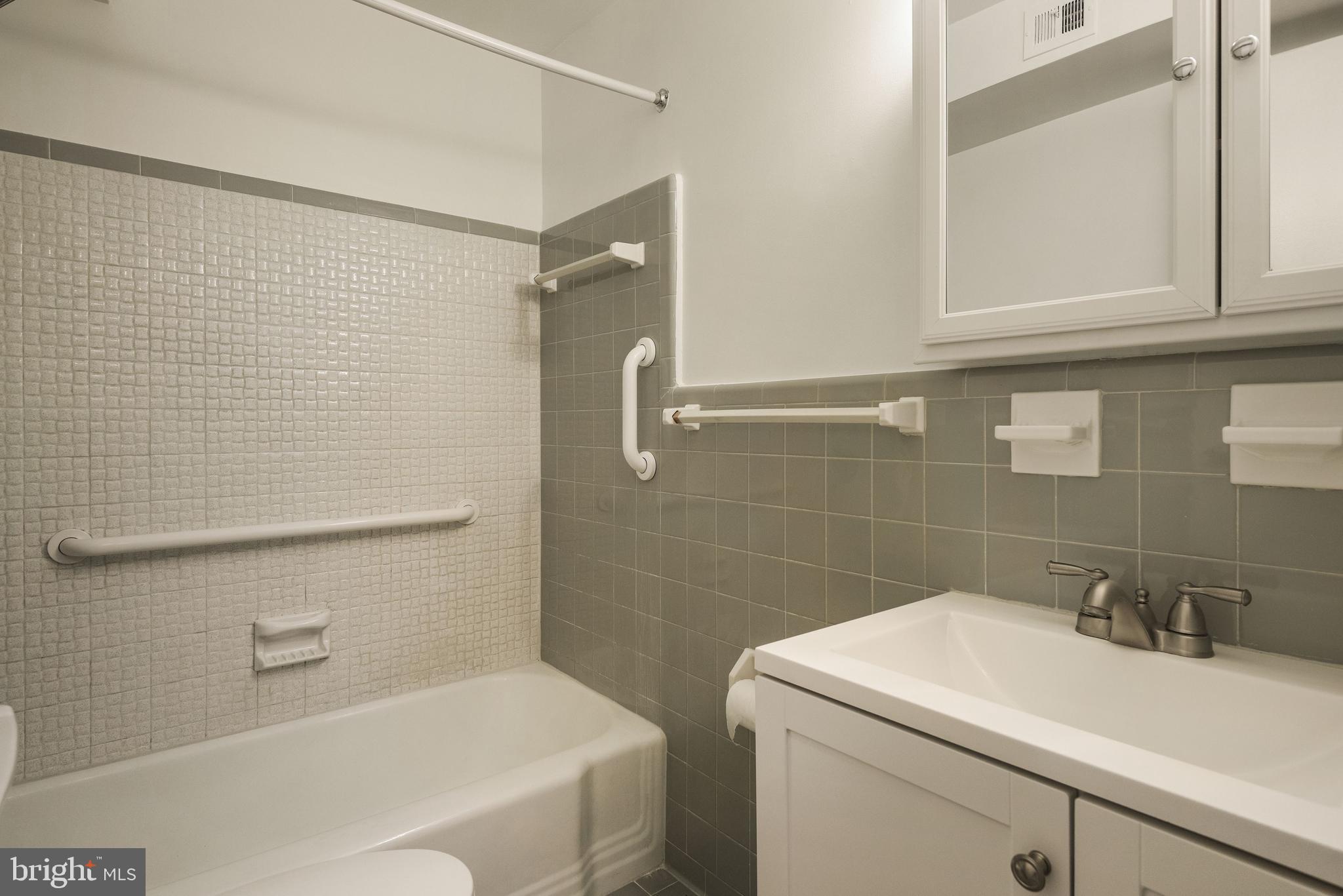 GROSVENOR PARK - Residential