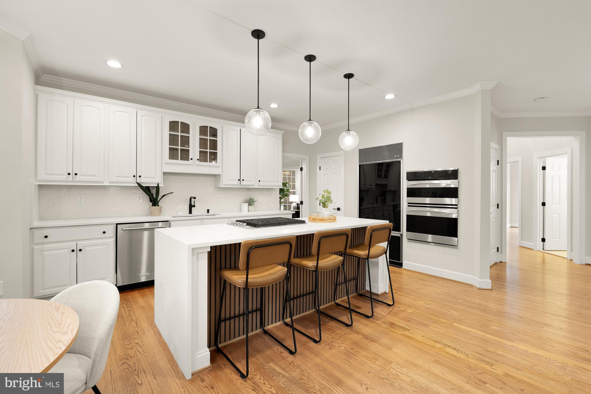 RIVER FALLS - Residential