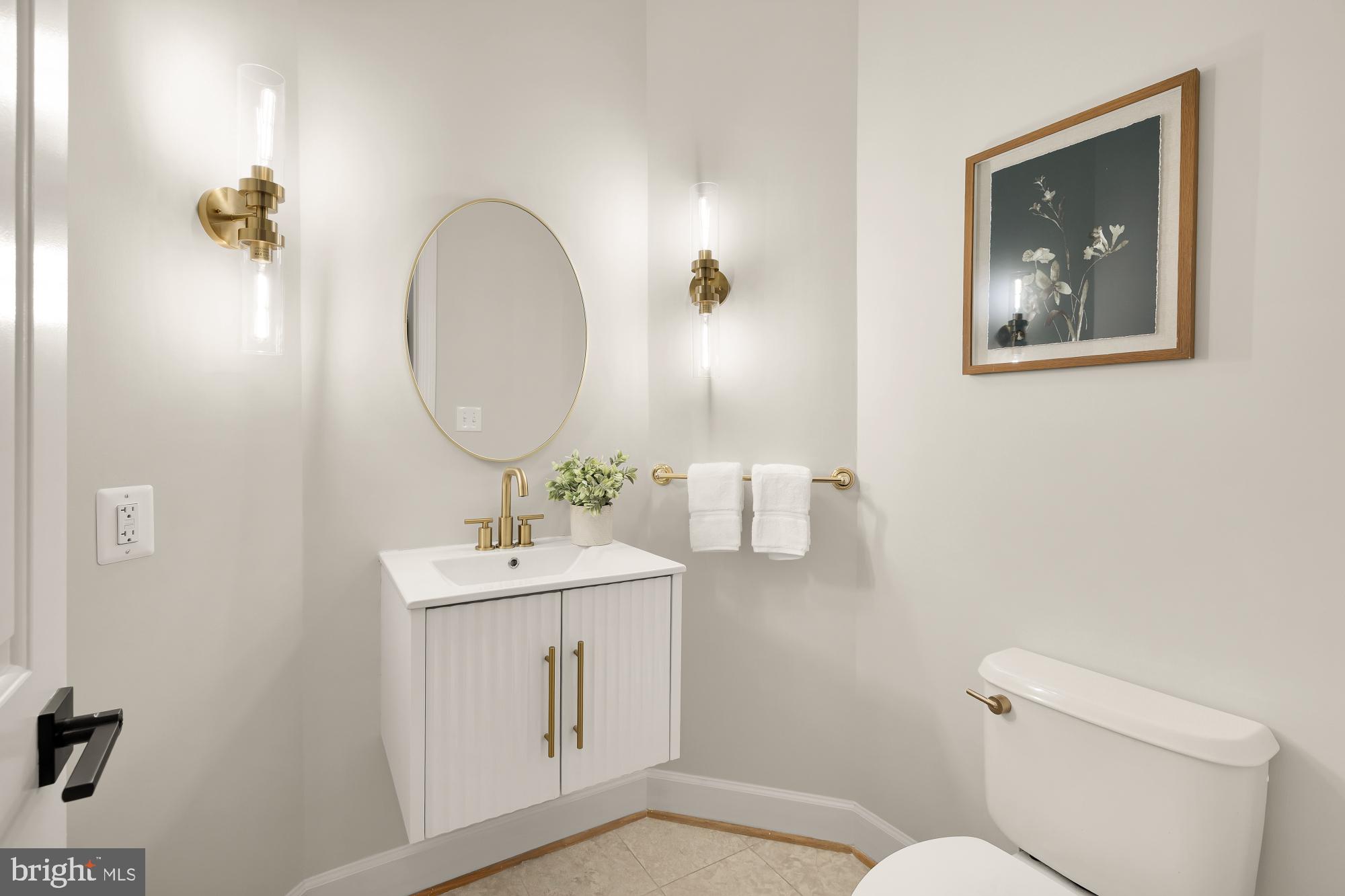 RIVER FALLS - Residential