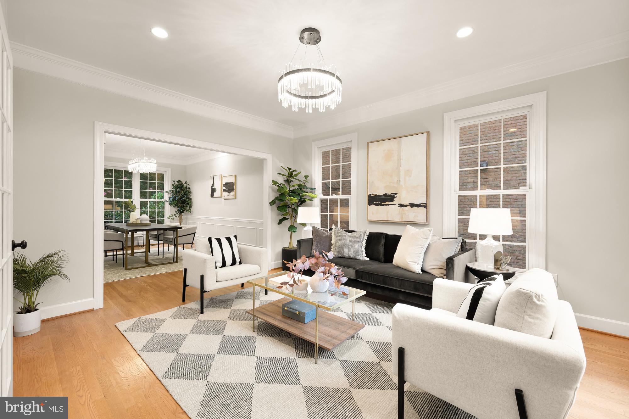 RIVER FALLS - Residential