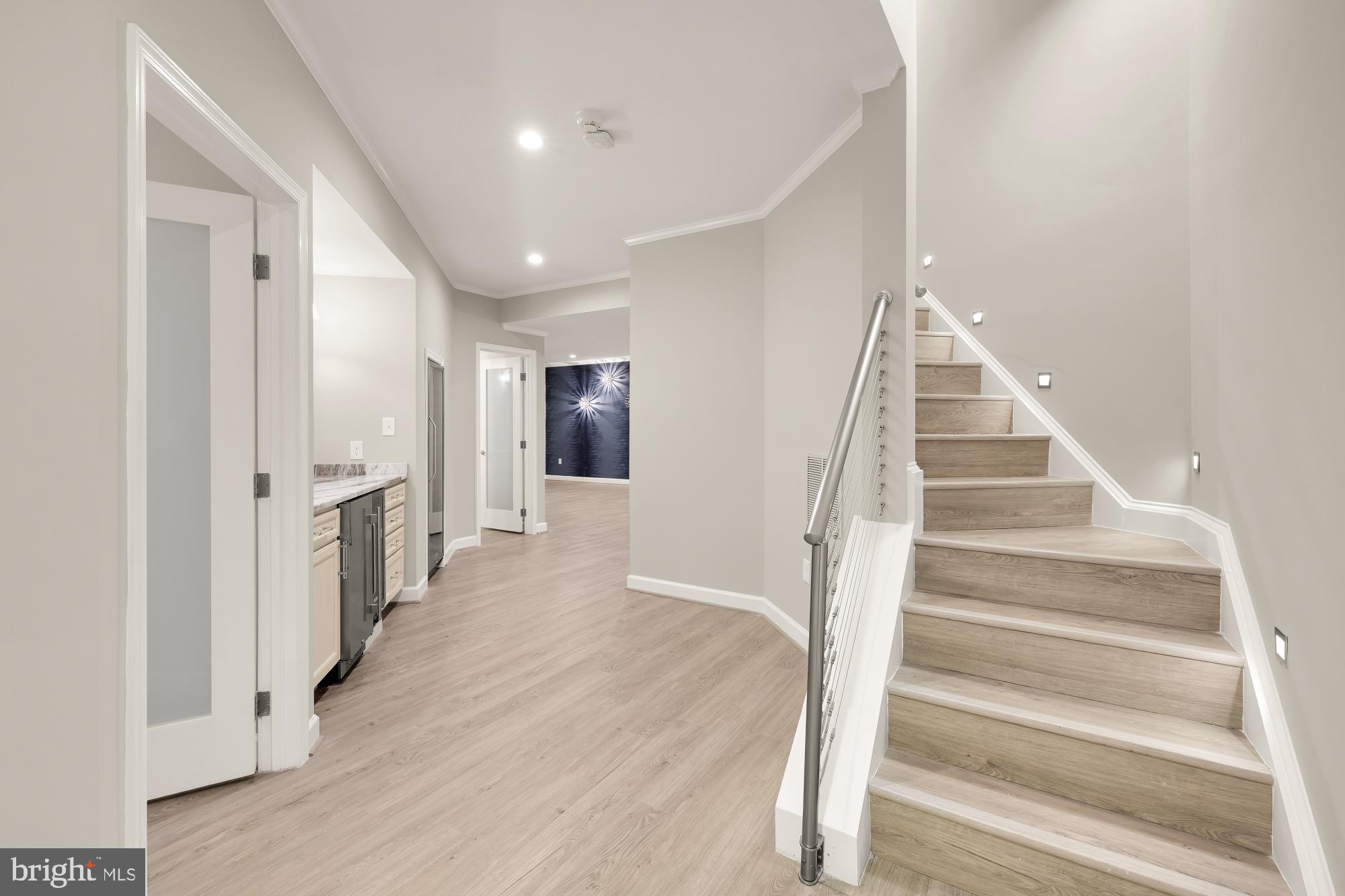 RIVER FALLS - Residential