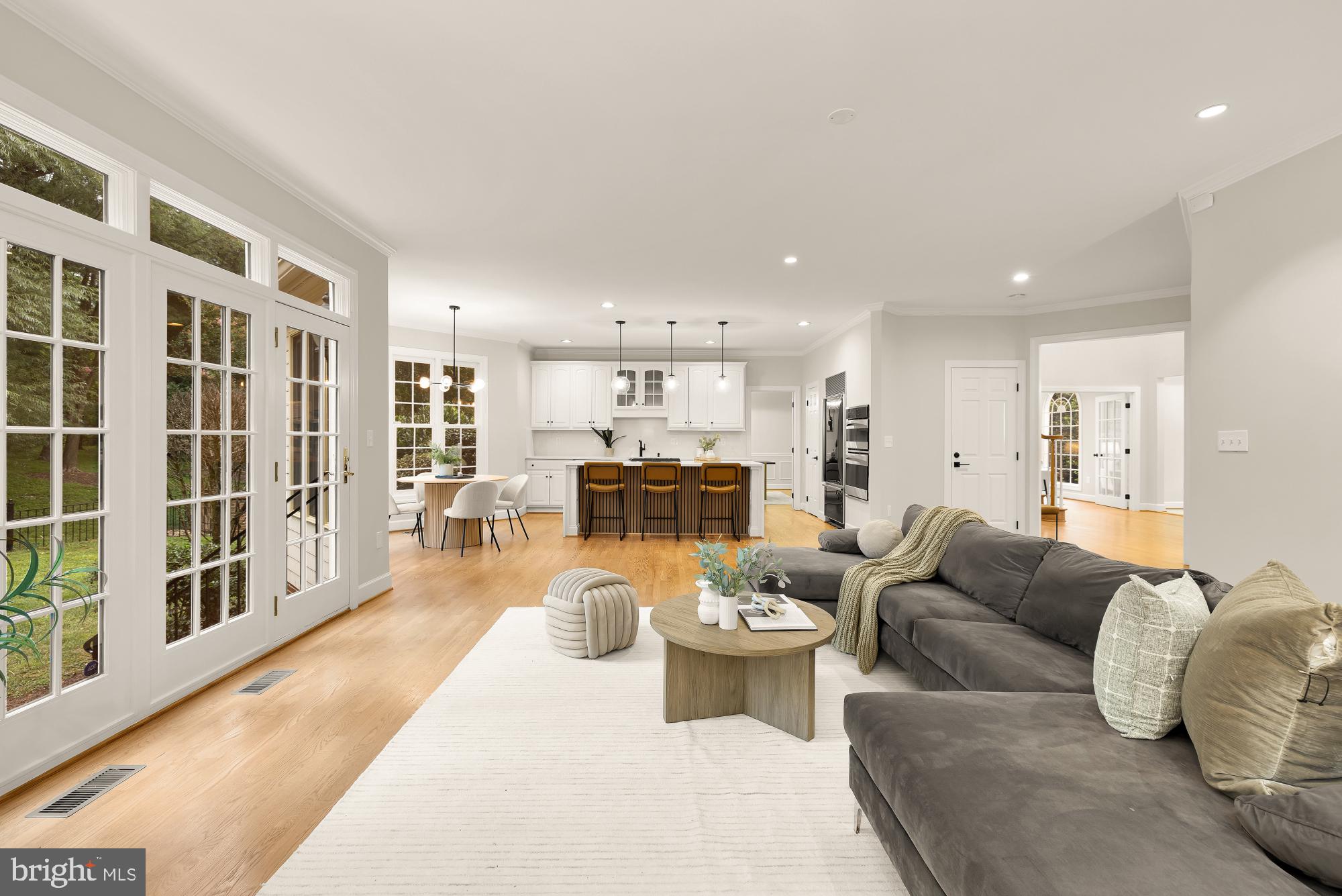 RIVER FALLS - Residential