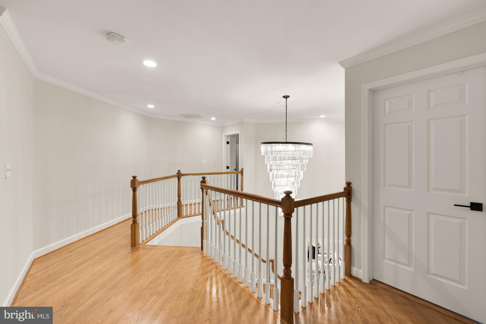 RIVER FALLS - Residential