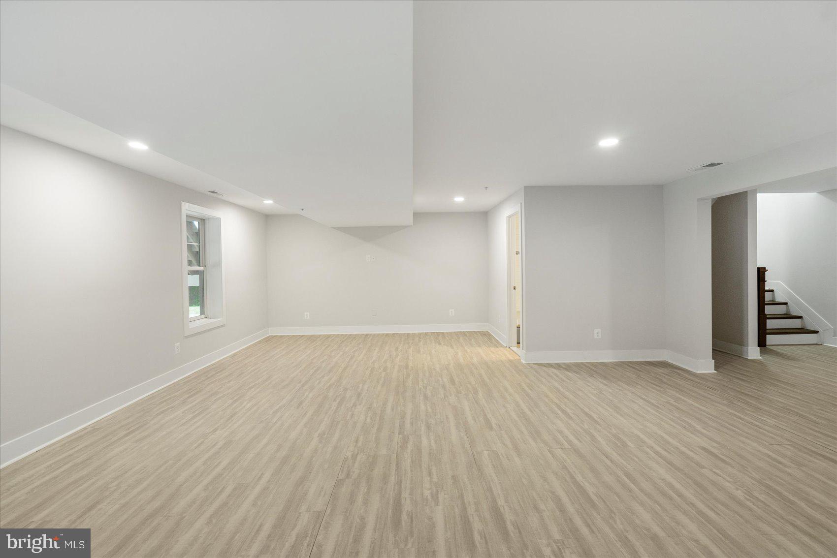 FOX CREEK FARM - Residential