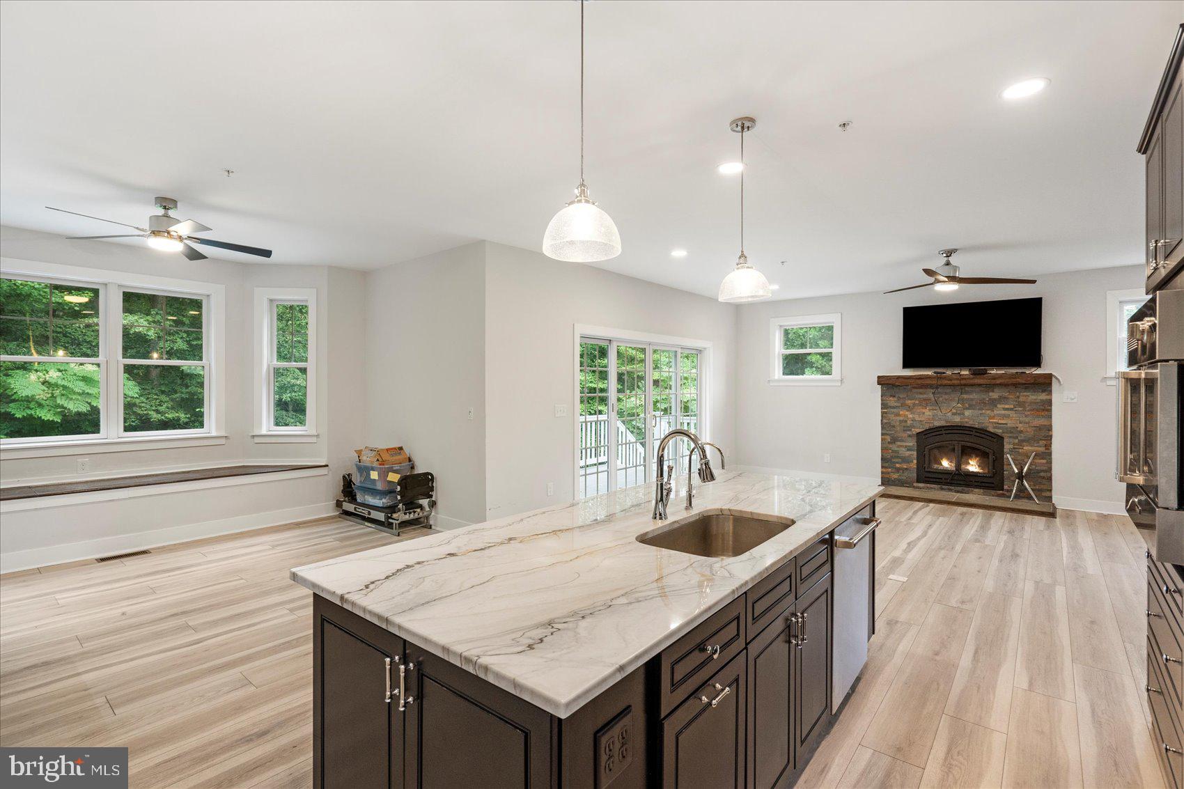 FOX CREEK FARM - Residential