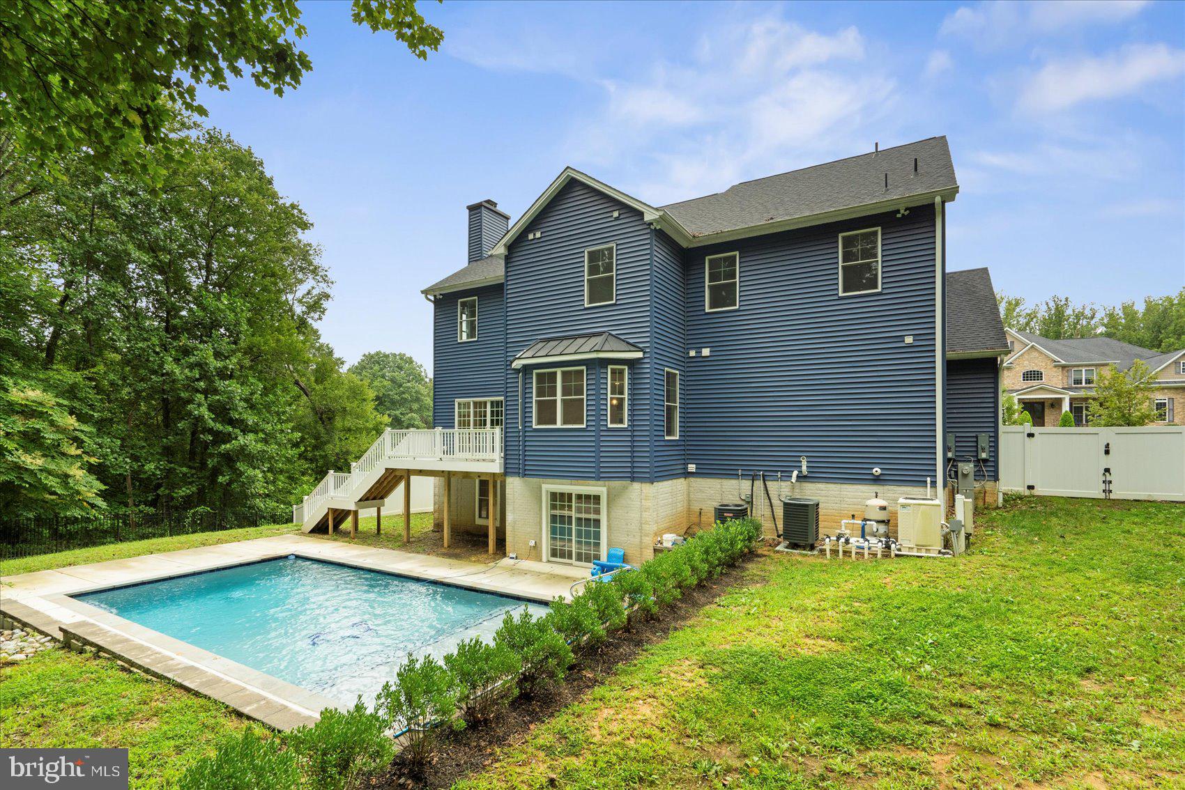 FOX CREEK FARM - Residential