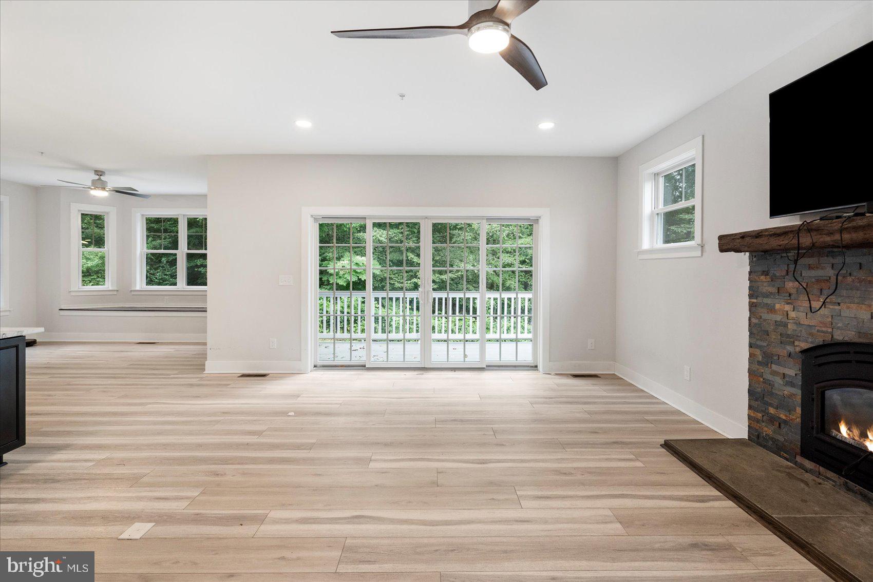 FOX CREEK FARM - Residential