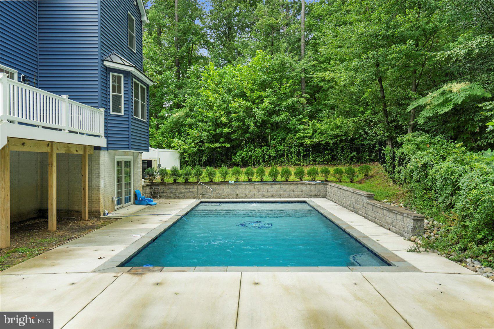 FOX CREEK FARM - Residential