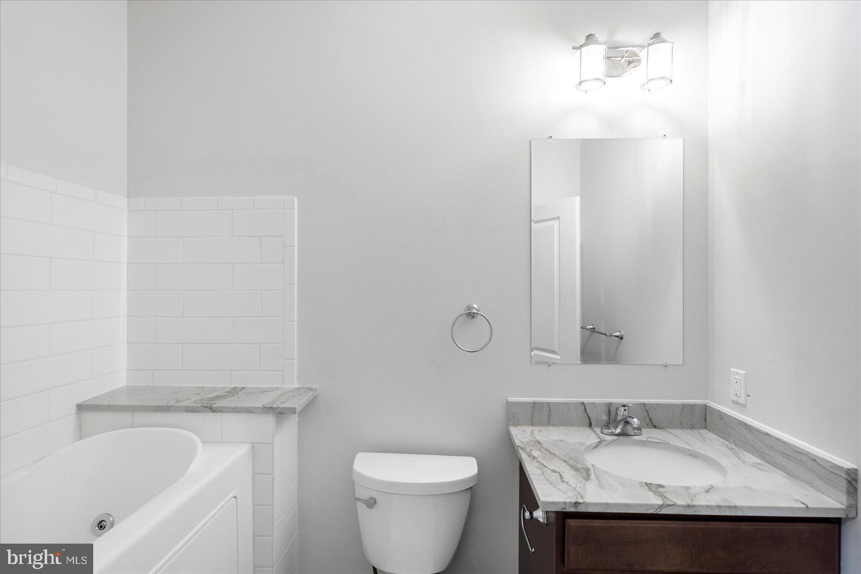 FOX CREEK FARM - Residential