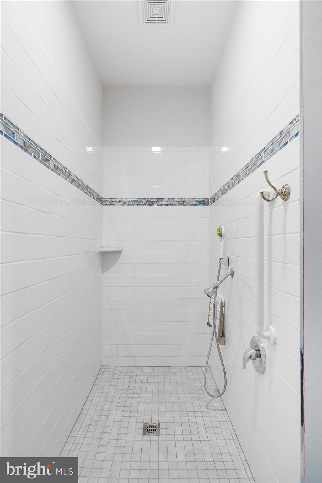 FOX CREEK FARM - Residential