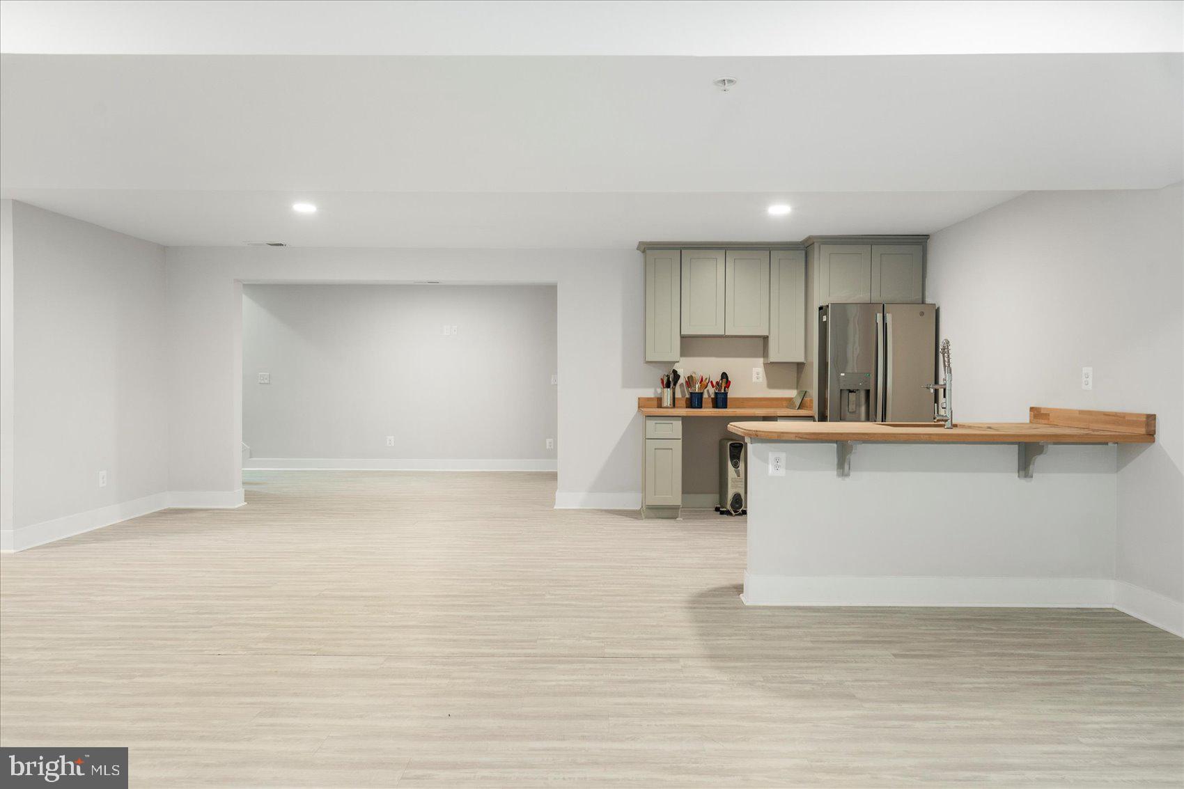 FOX CREEK FARM - Residential