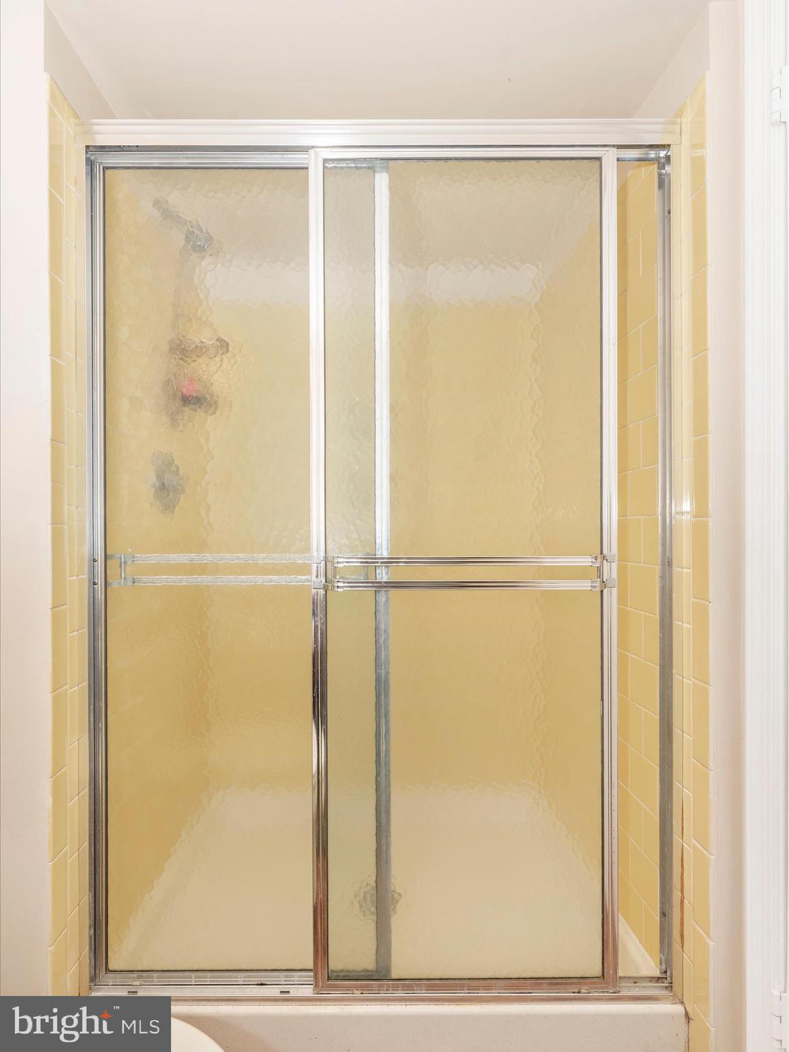 BROOKEVILLE KNOLLS - Residential