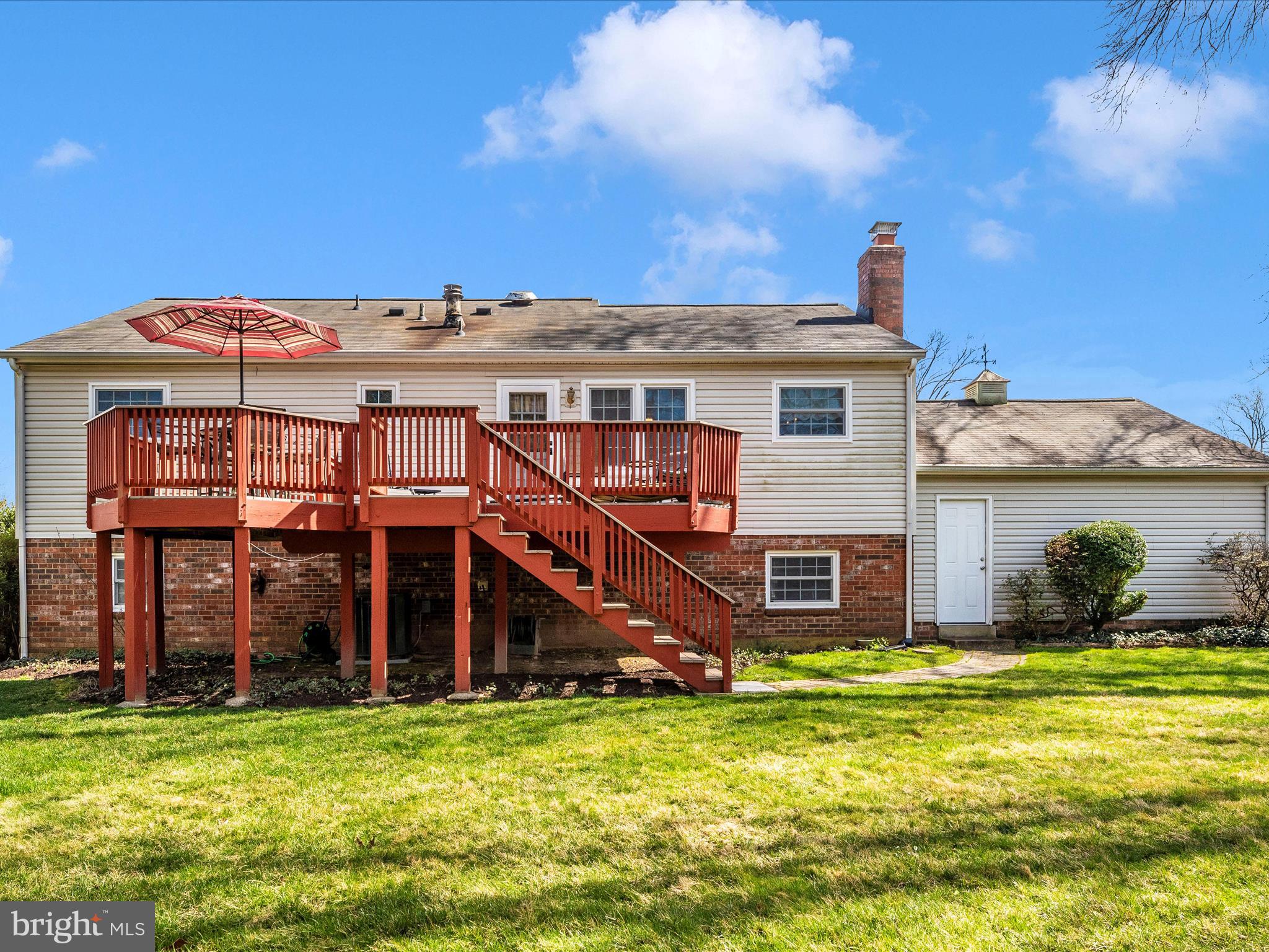 BROOKEVILLE KNOLLS - Residential