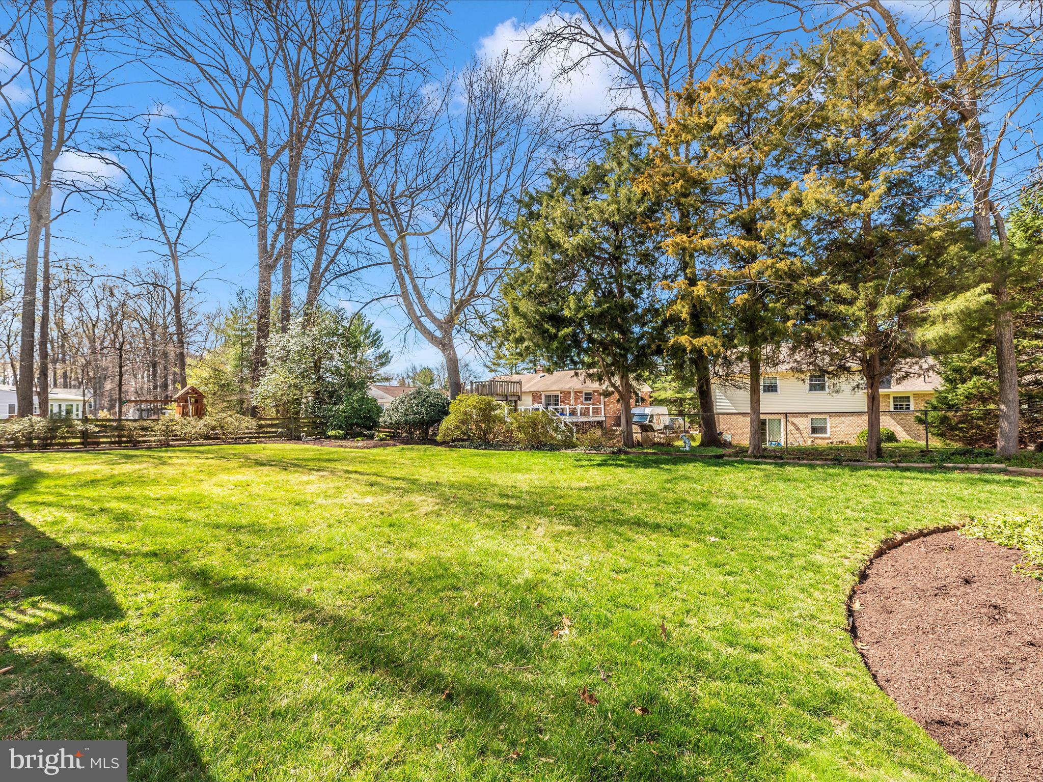 BROOKEVILLE KNOLLS - Residential