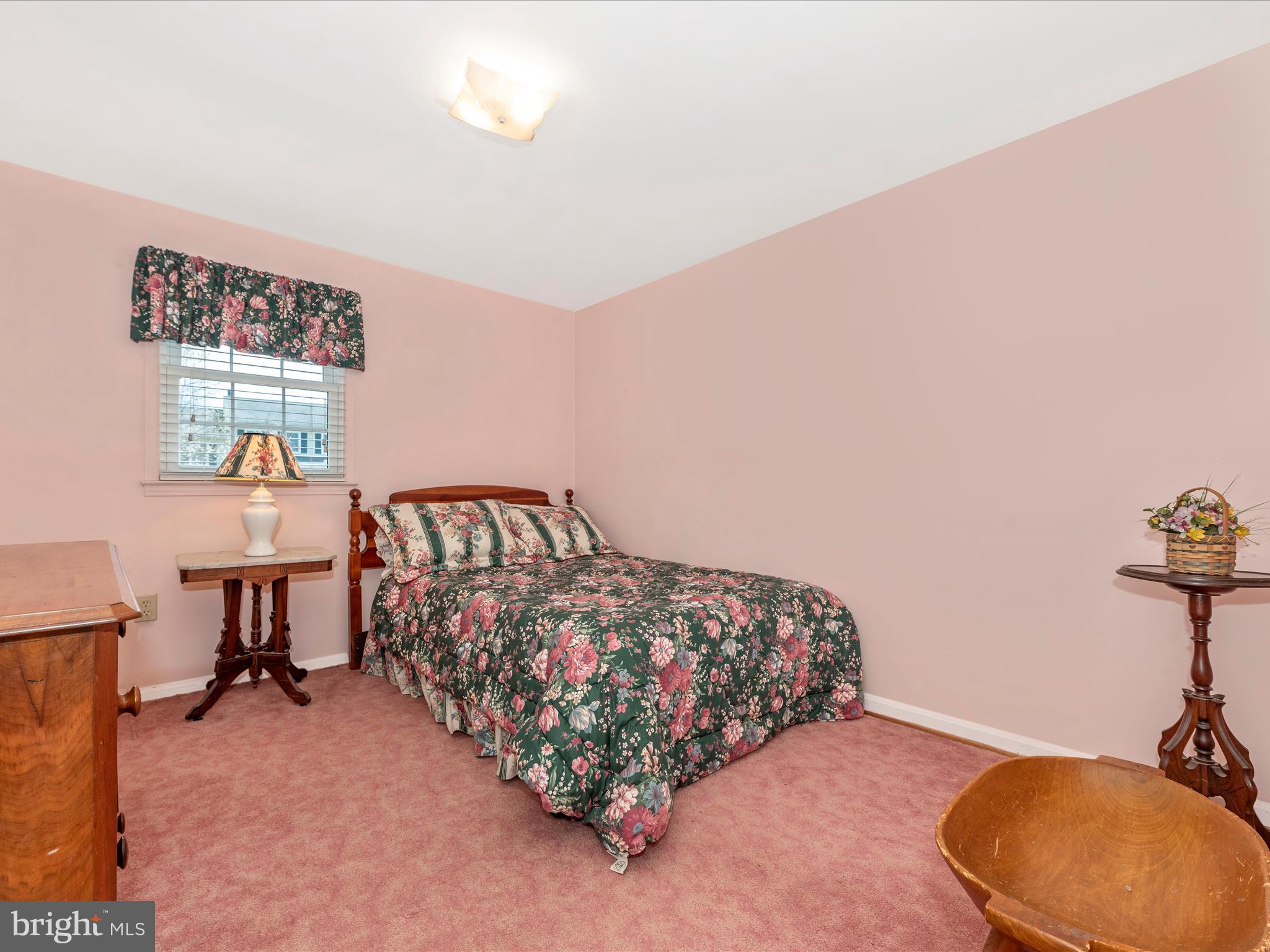 BROOKEVILLE KNOLLS - Residential