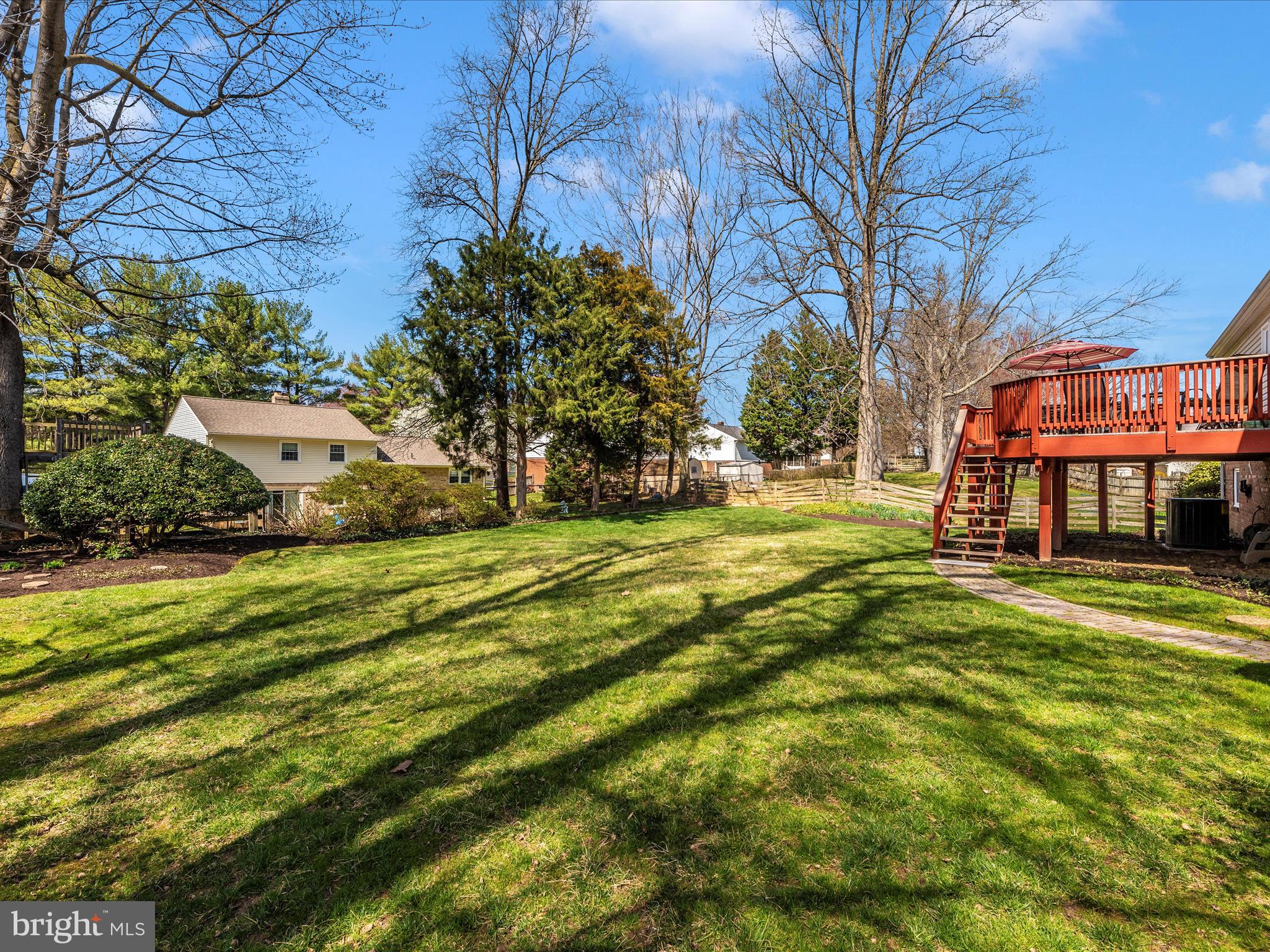 BROOKEVILLE KNOLLS - Residential