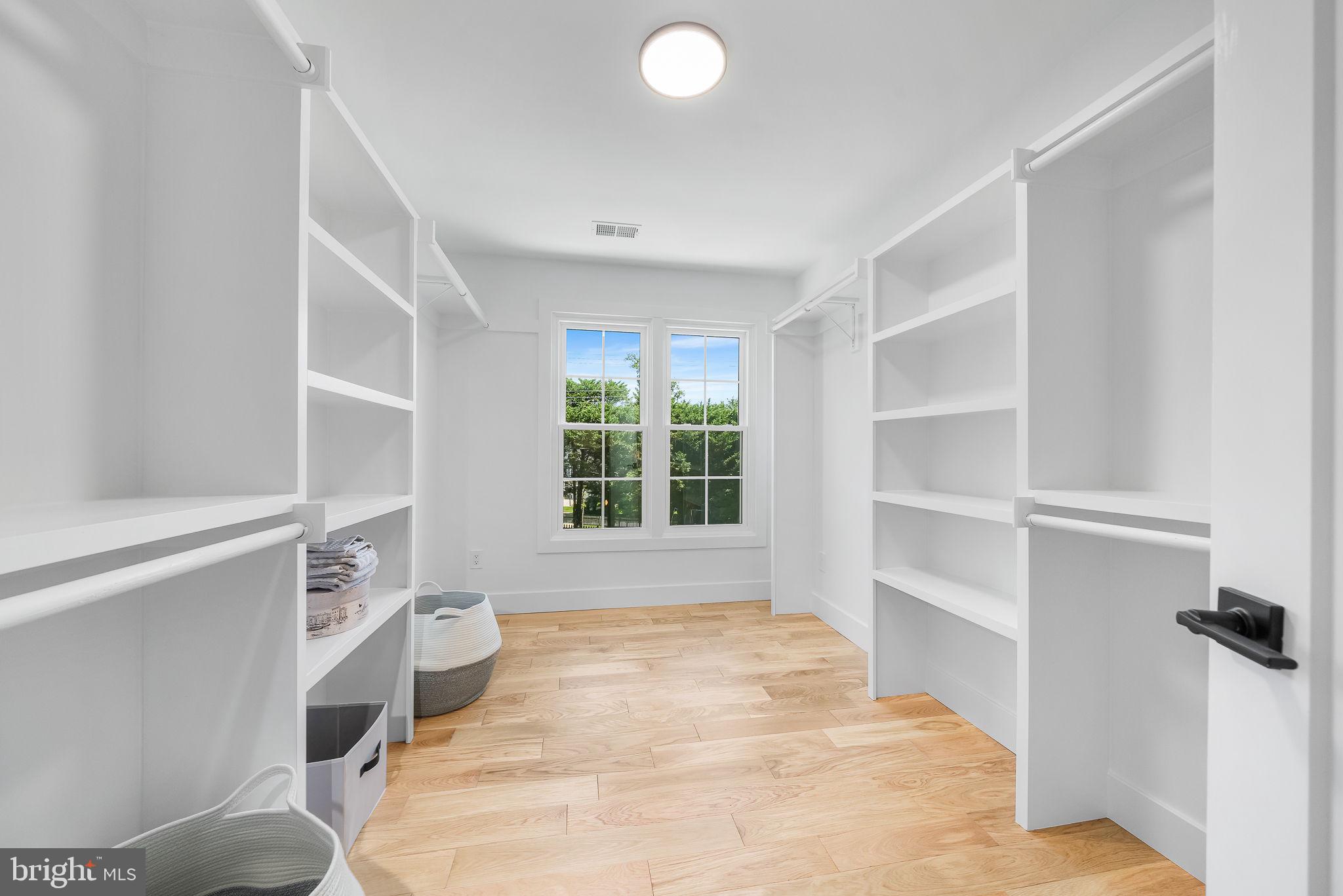 BLAIR WOODS - Residential