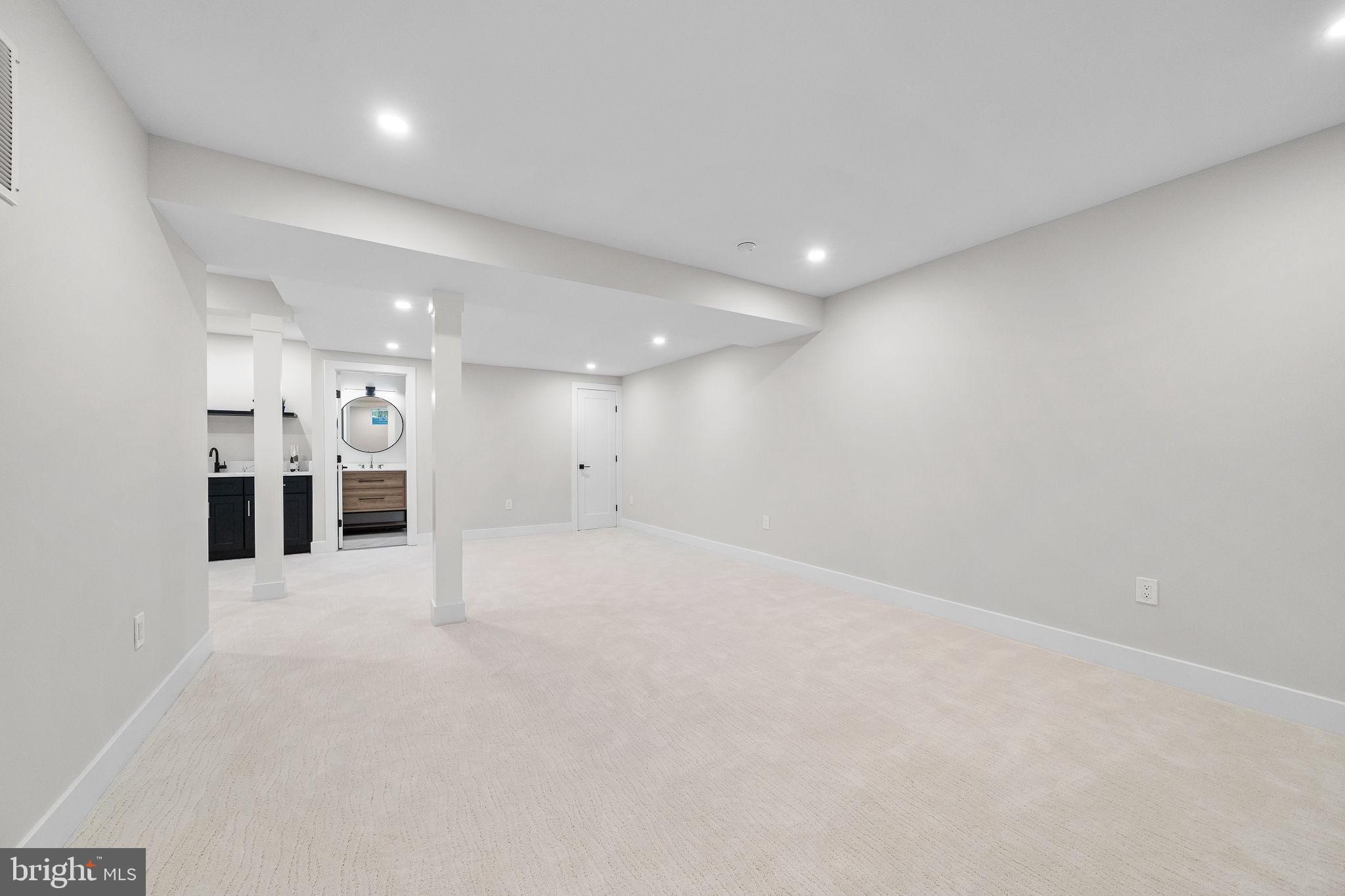 BLAIR WOODS - Residential