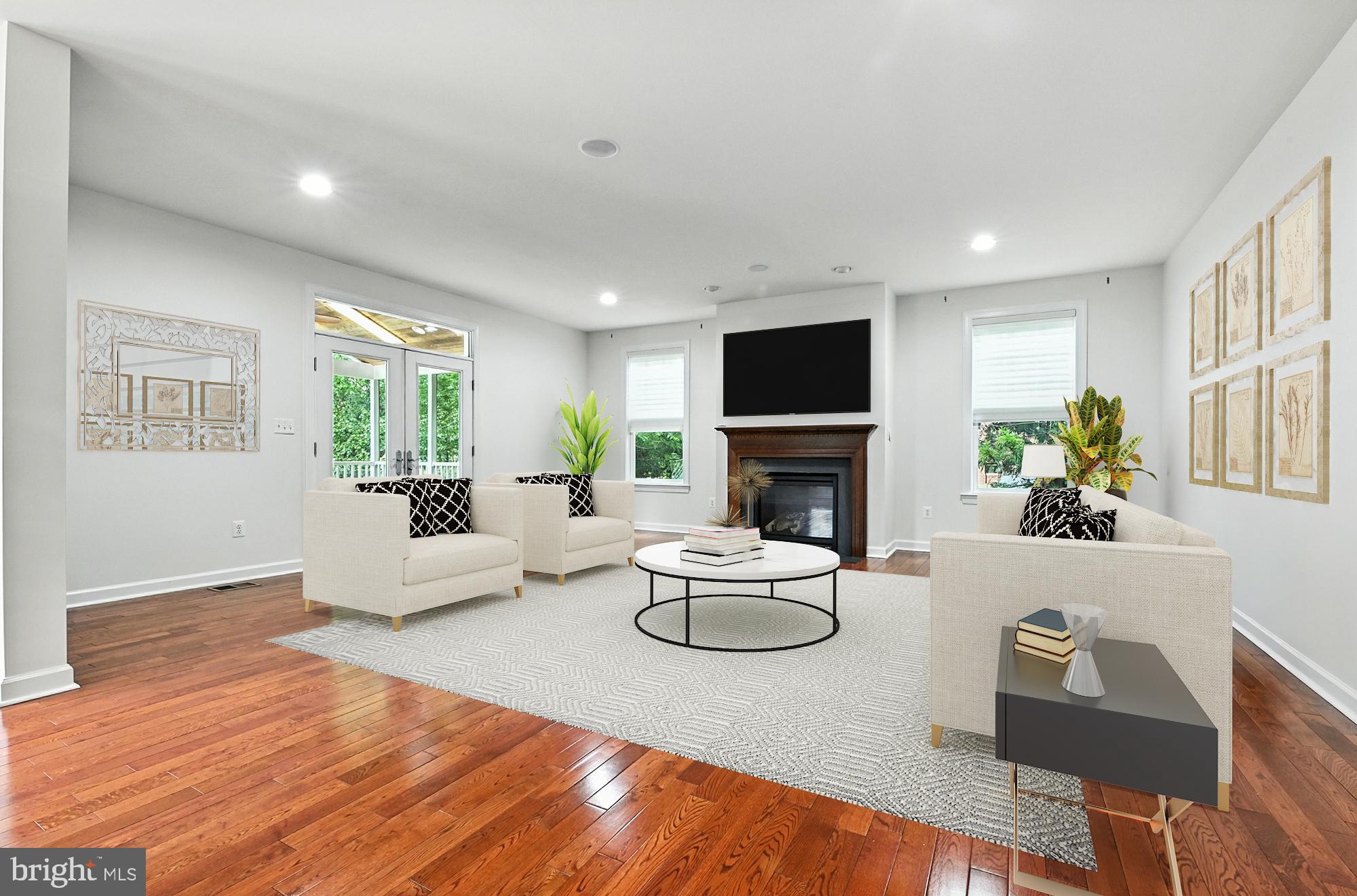 MONTICELLO - Residential