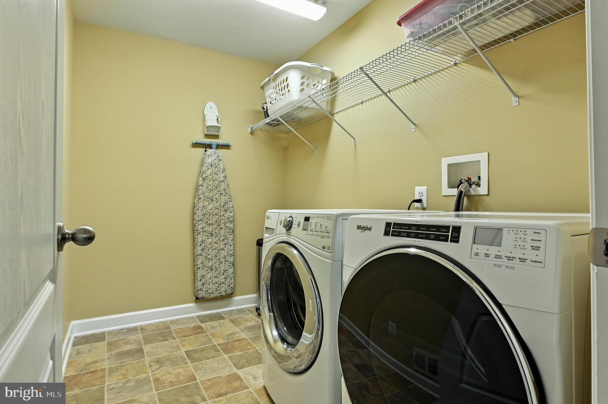 MONTICELLO - Residential