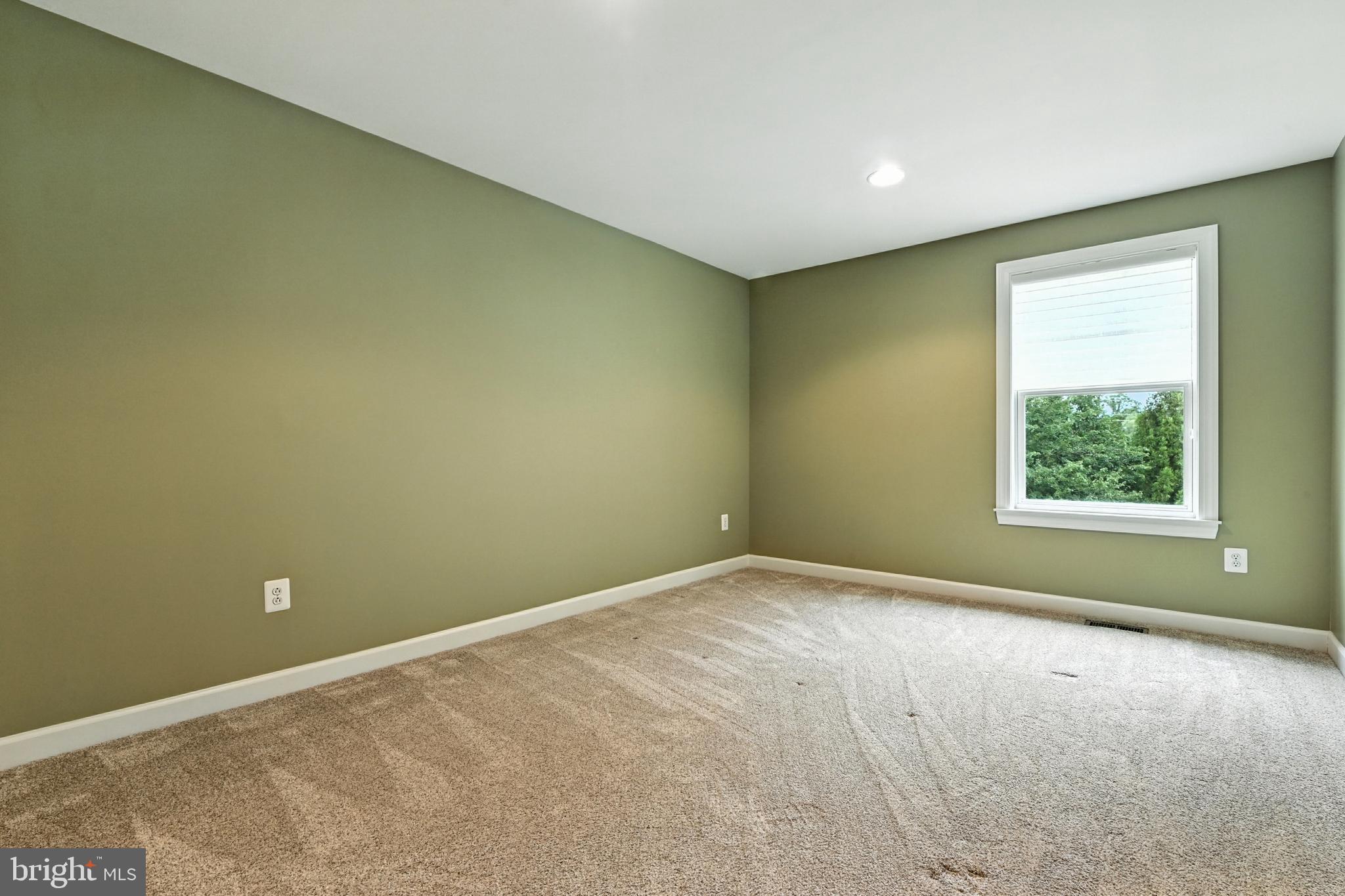 MONTICELLO - Residential