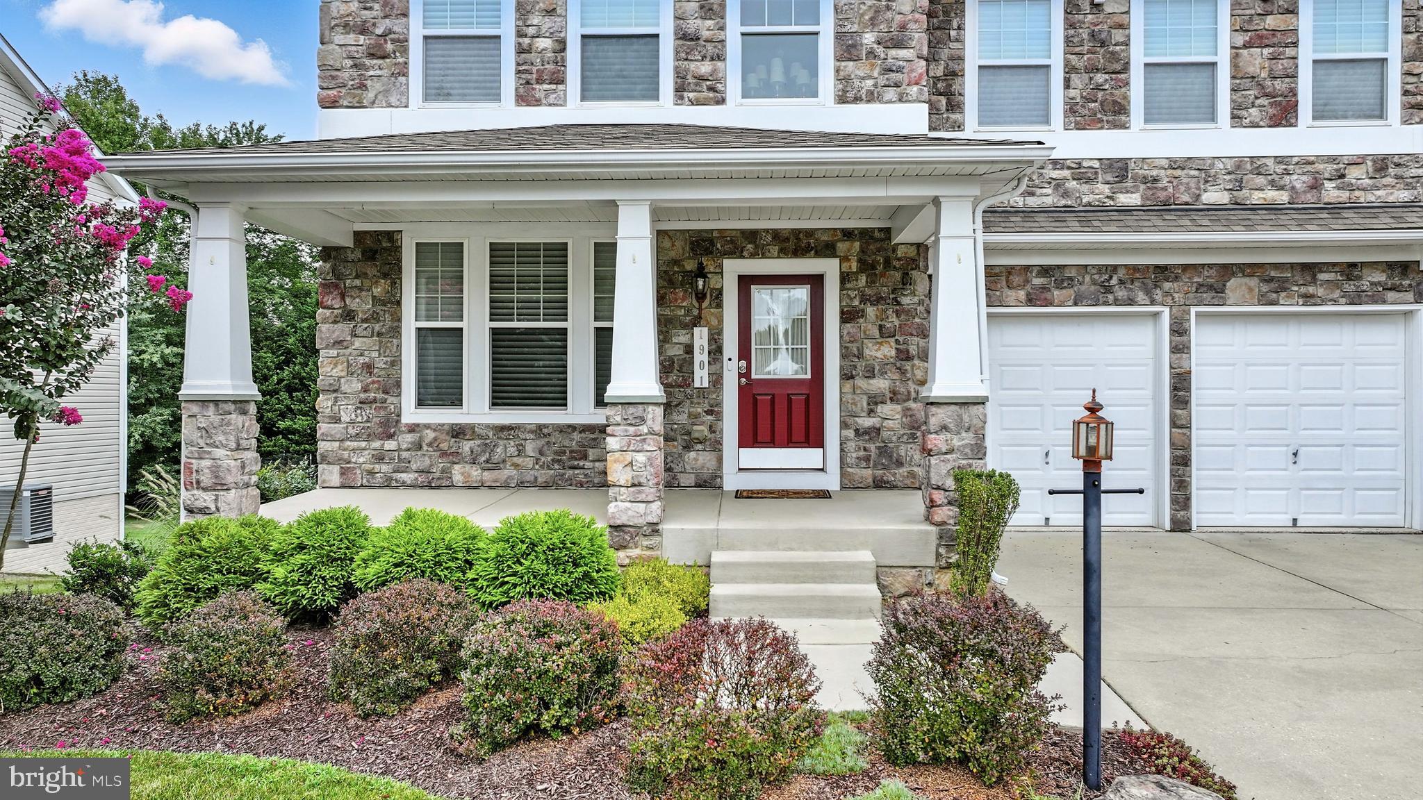 MONTICELLO - Residential