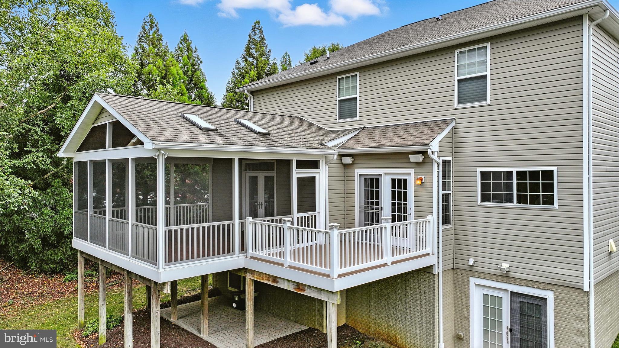 MONTICELLO - Residential