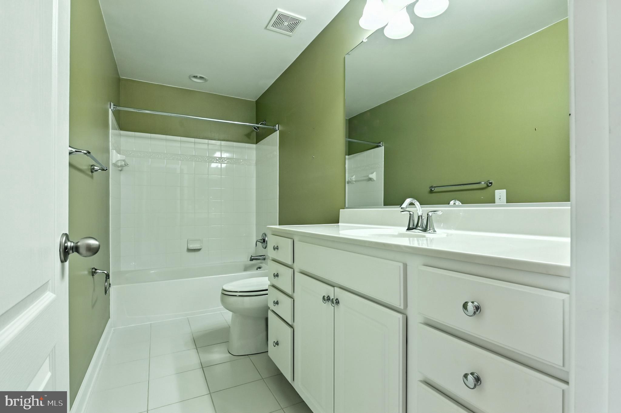 MONTICELLO - Residential