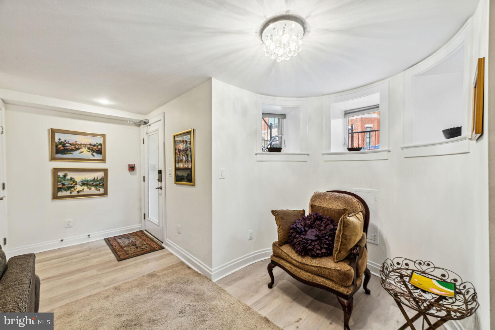 1316 W NW 1