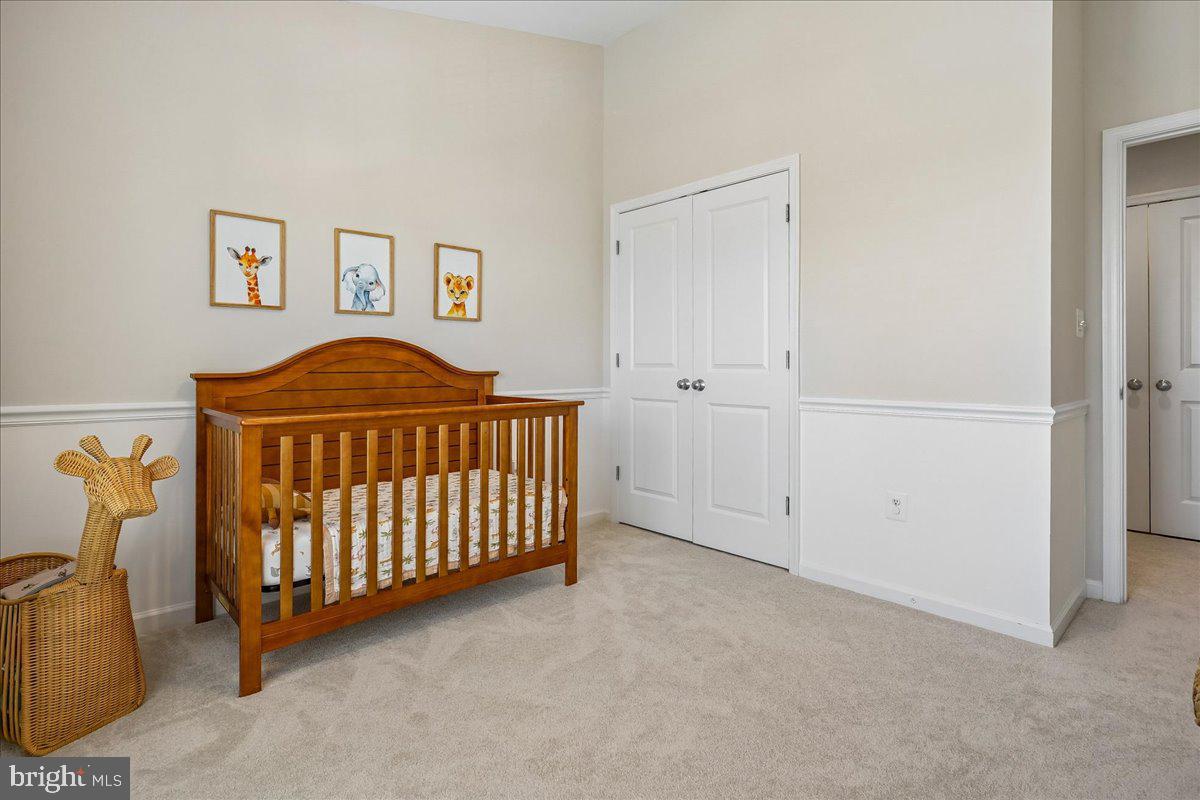 STRATSHIRE CROSSING - Residential