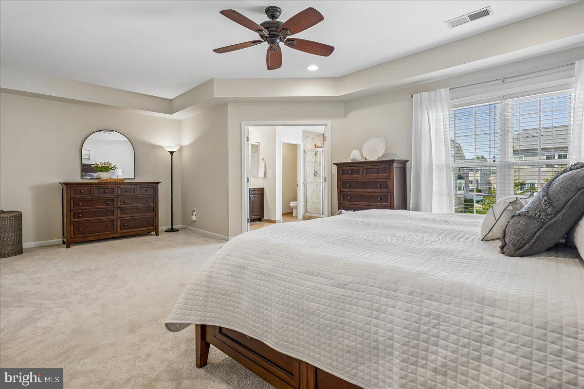 STRATSHIRE CROSSING - Residential