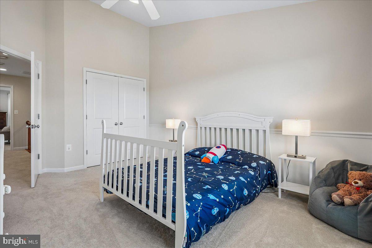 STRATSHIRE CROSSING - Residential