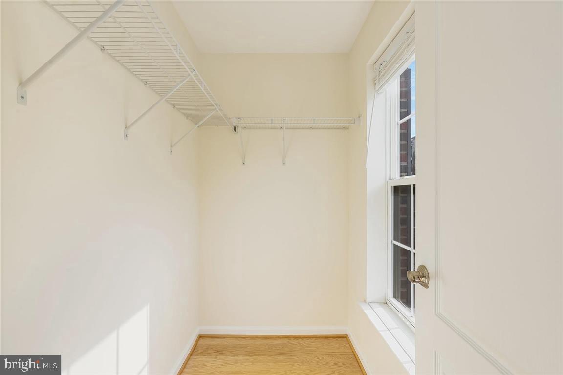 POTOMAC CLUB II - Residential Lease