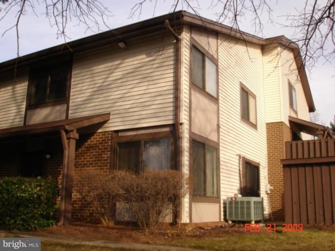 CINNAMON RIDGE CONDO - Residential Lease