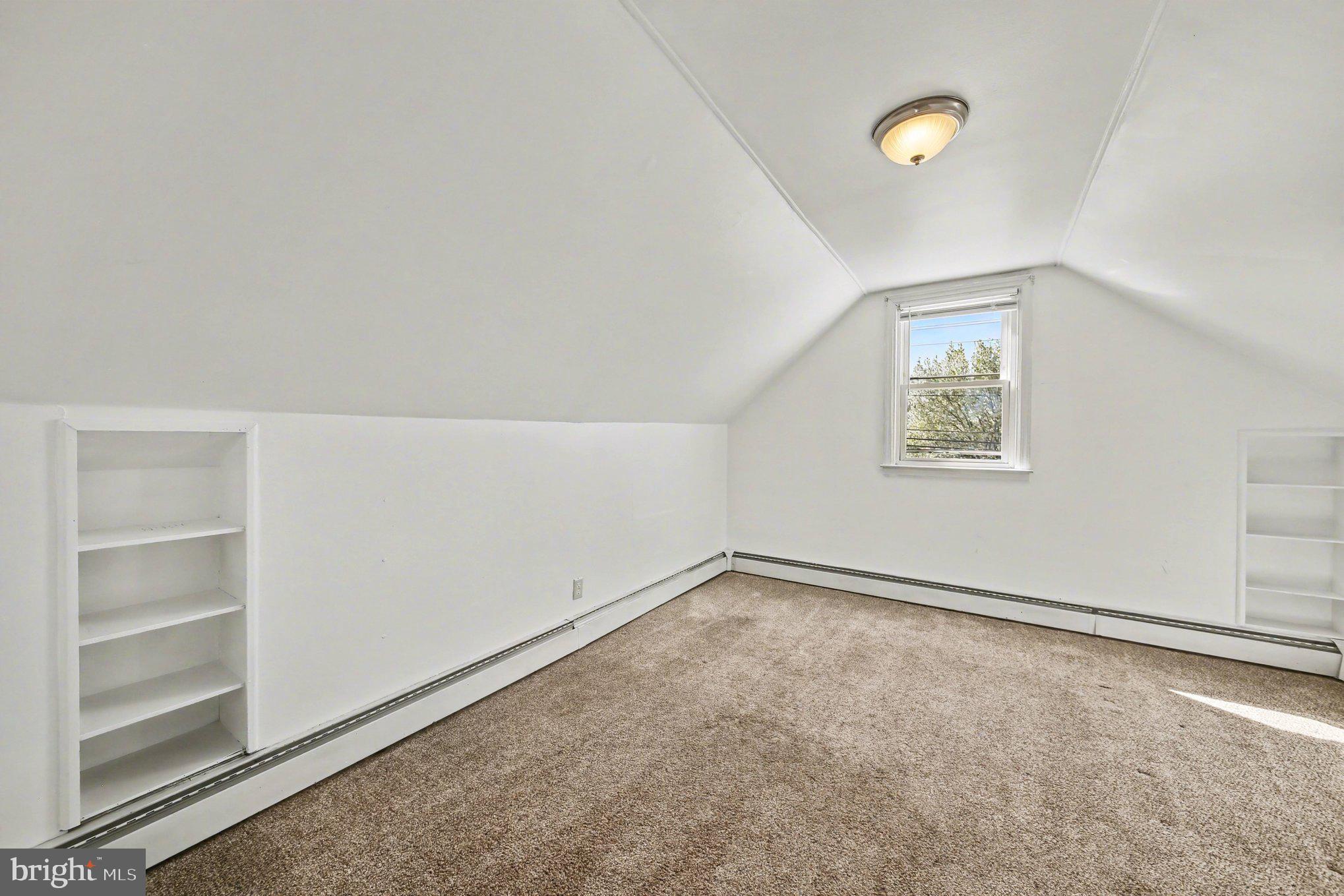 HILLENDALE - Residential