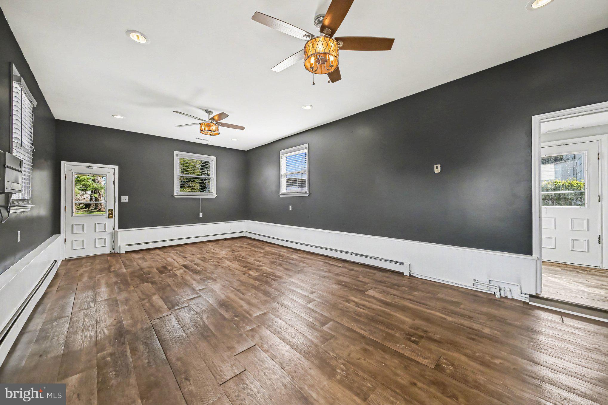 HILLENDALE - Residential