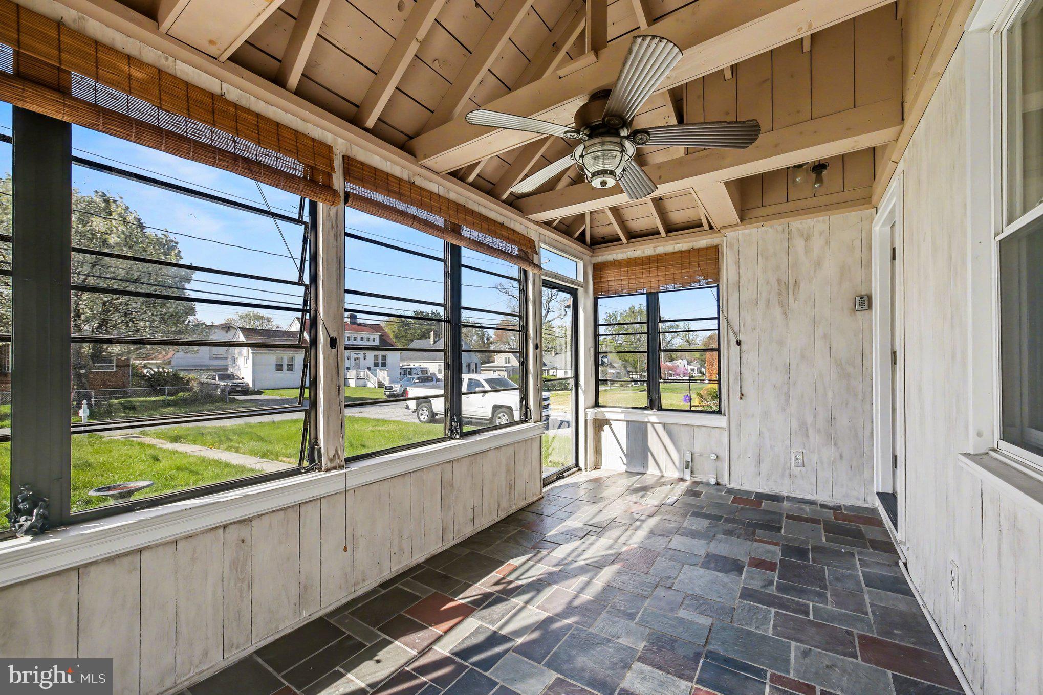 HILLENDALE - Residential