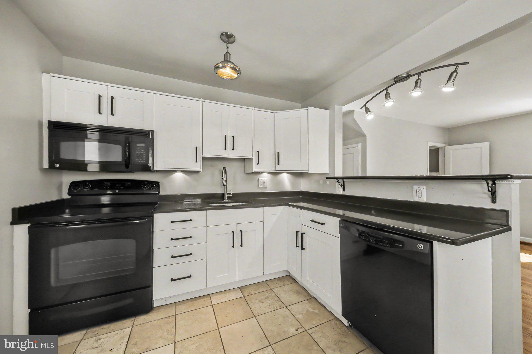 HILLENDALE - Residential