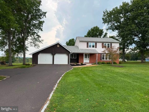 Homes For Rent - 223 Orchard Lane<br/> HARLEYSVILLE, PA 19438