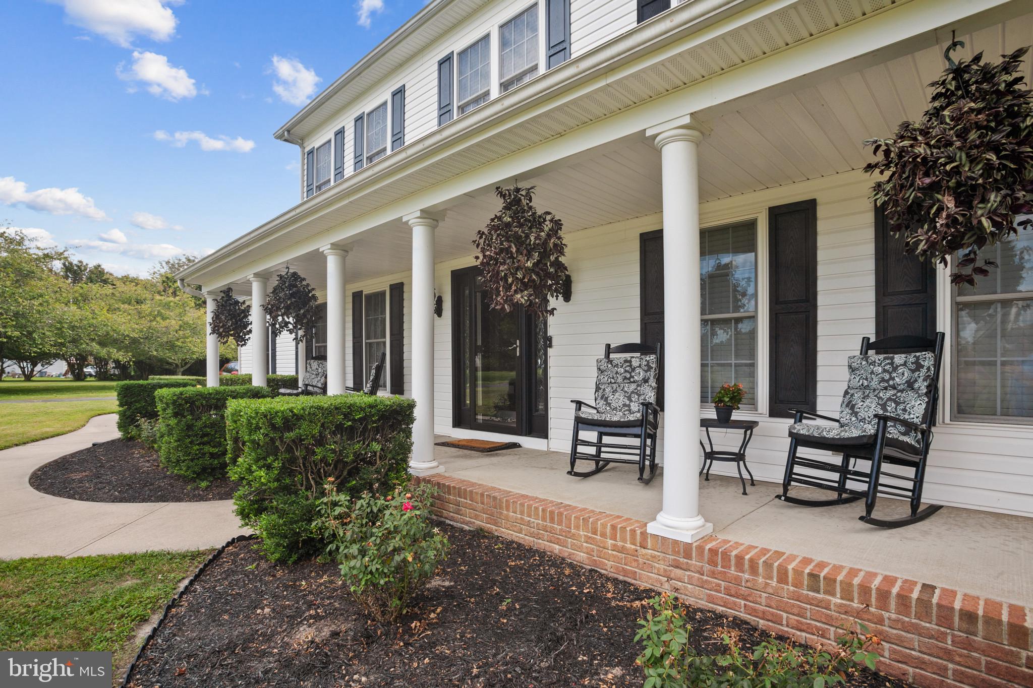 WILLOW CREEK - Residential