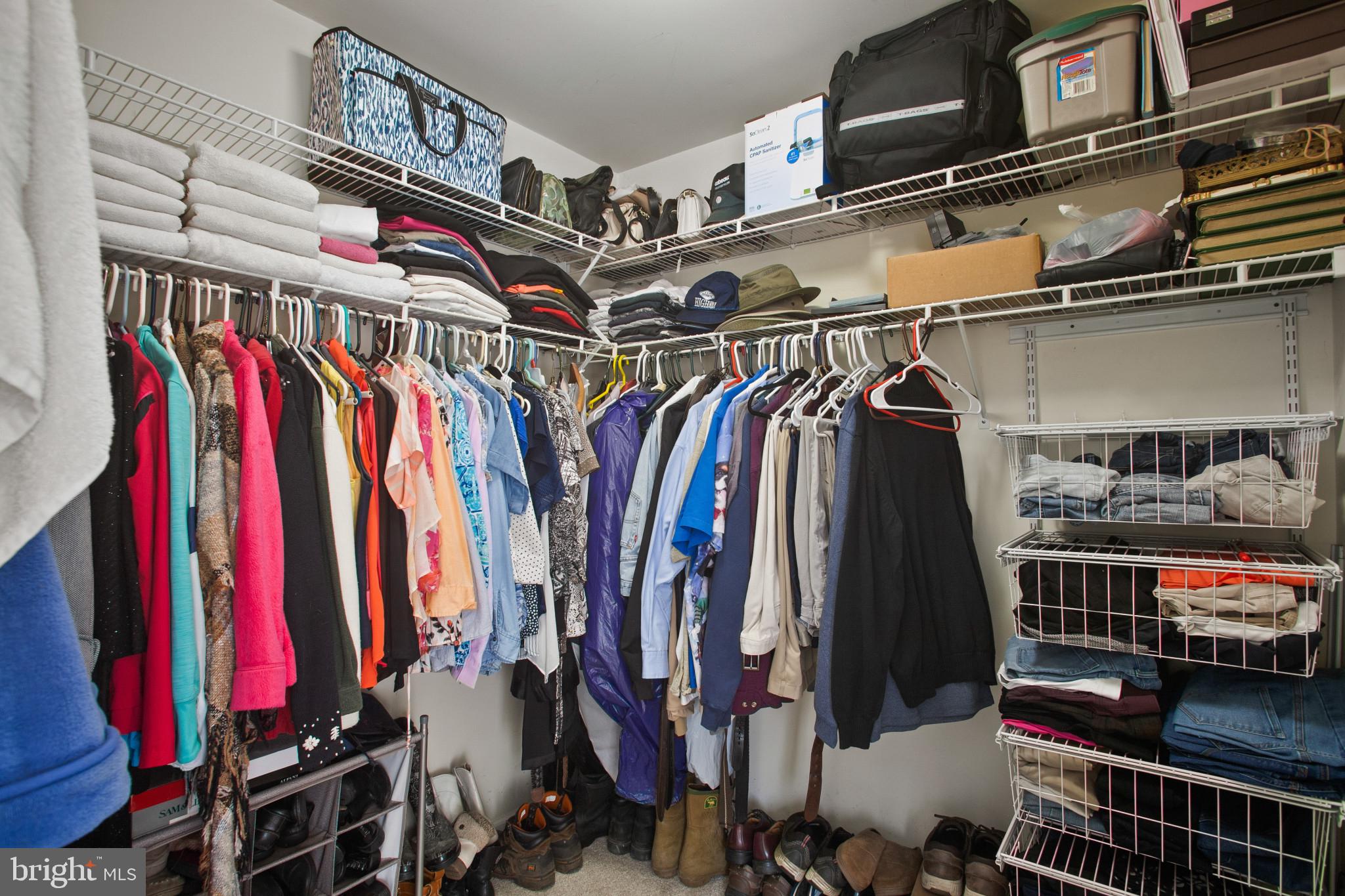 WILLOW CREEK - Residential