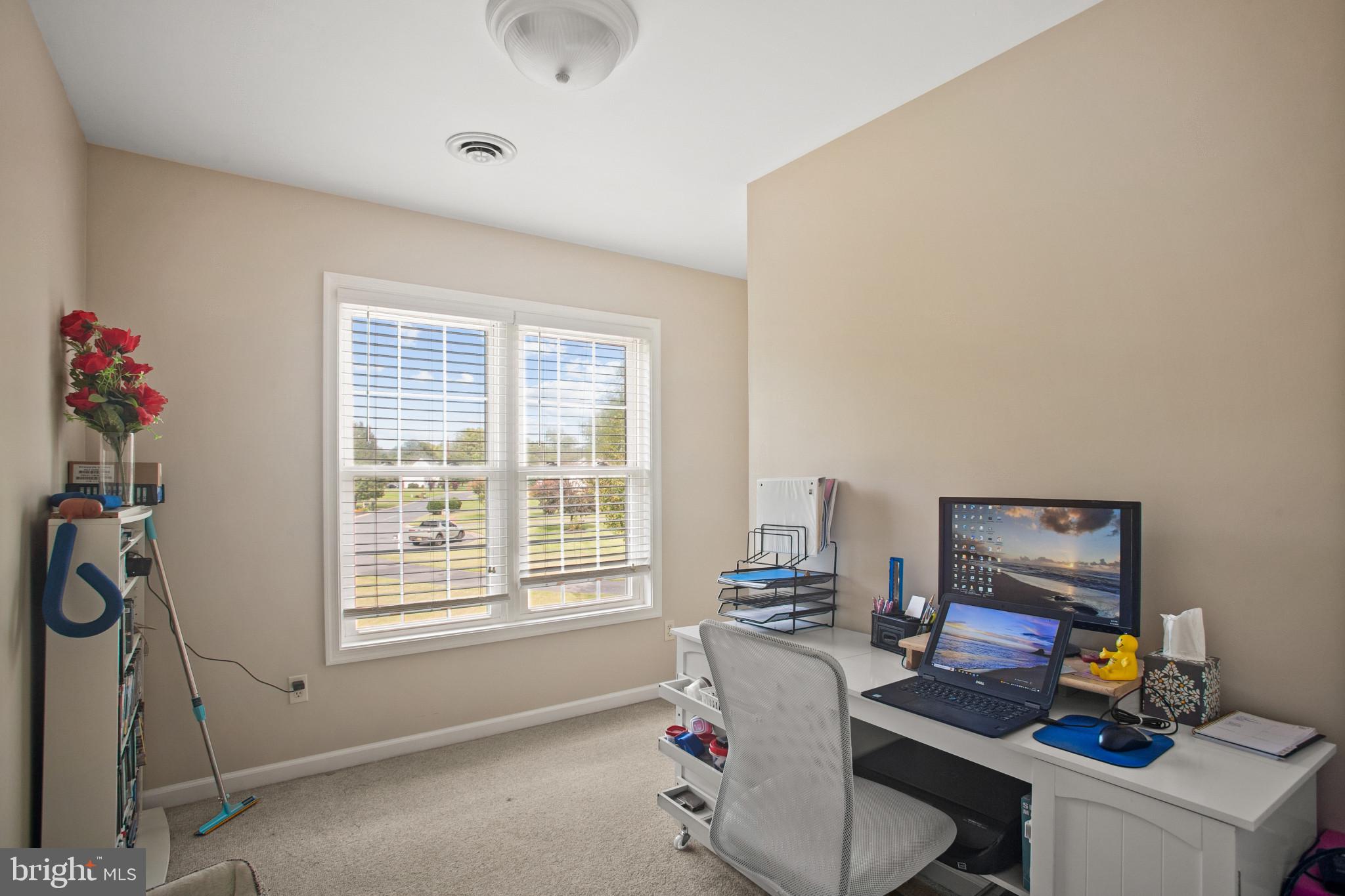 WILLOW CREEK - Residential